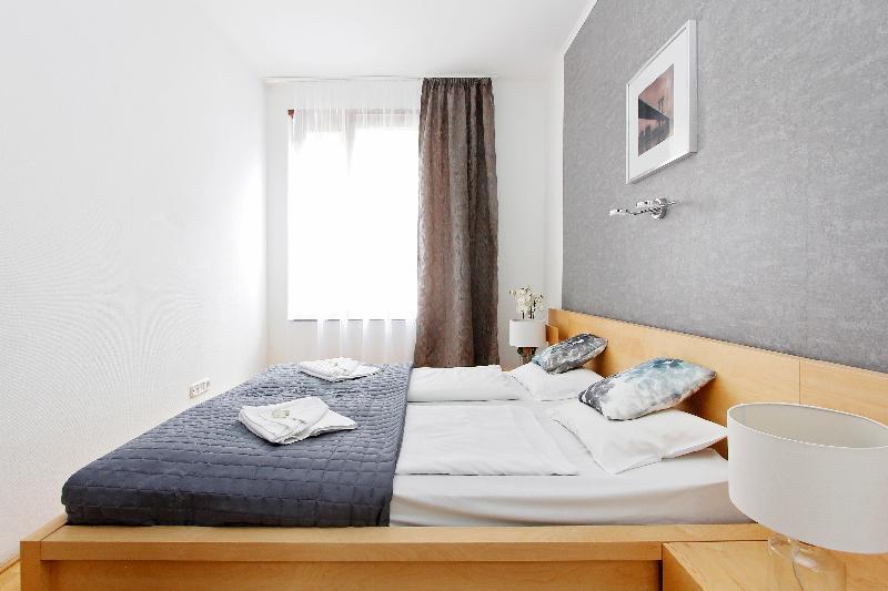 Urban Apartments Gozsdu Budapest Esterno foto