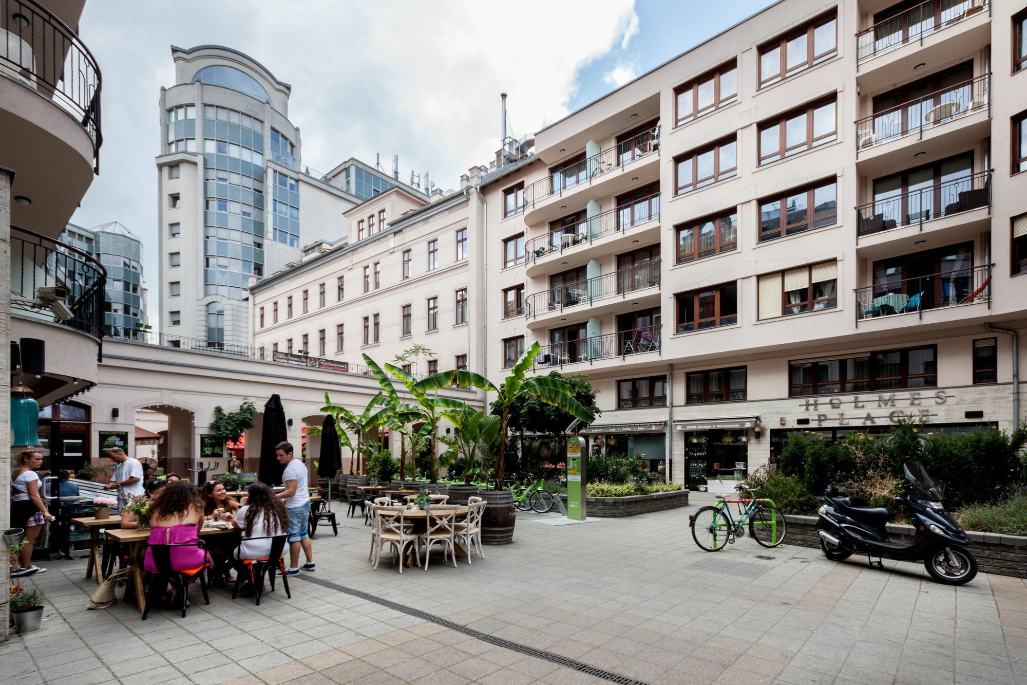 Urban Apartments Gozsdu Budapest Esterno foto