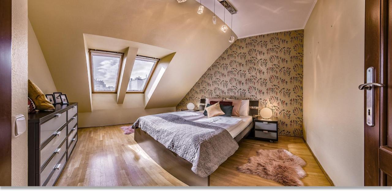 Urban Apartments Gozsdu Budapest Esterno foto